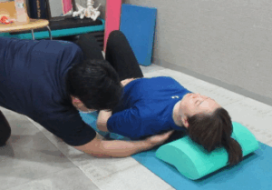 スマホ首　改善ピラティス４００